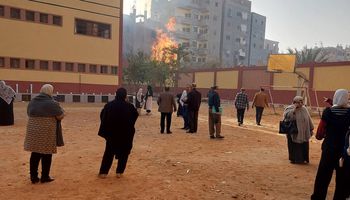 جانب من الحريق