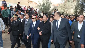 جانب من تشييع الجنازة 