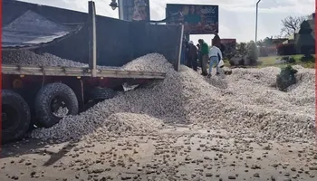 حادث انقلاب تريلا