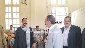 حالات التسمم وزيرة محافظ سوهاج للاطمئنان