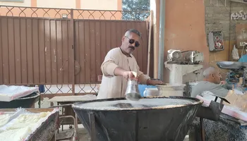 عم ابراهيم صانع الكنافة البلدي