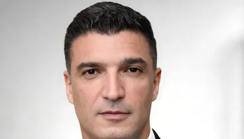 وزير الصناعة 