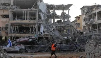 سقوط صاروخ في تل أبيب 