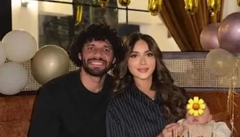 النني وزوجته 