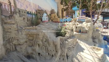 جدراية تجسد ملامح الصعيد بقنا