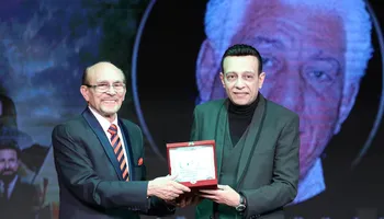 محمد صبحي أثناء تكريم نجوم الزمن الجميل 