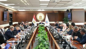 الدكتور خالد عبدالغفار وزير الصحة والسكان