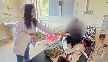 أطباء مستشفى المراغة بسوهاج