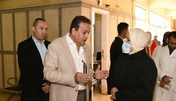 الدكتور خالد عبدالغفار، وزير الصحة والسكان