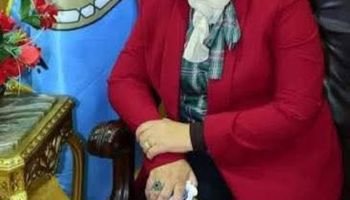 الدكتورة ناديه صلاح عميد كلية التمريض 