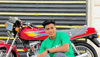 الشاب المتوفي 