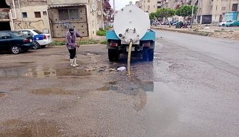 انتشار مكثف لفرق الطوارئ ومعدات الشفط بكافة الأحياء ومدينة بورفؤاد لمواجهة تقلبات الطقس ببورسعيد 