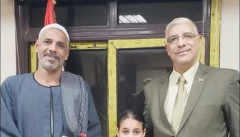 تكريم تلميذه لامانتها