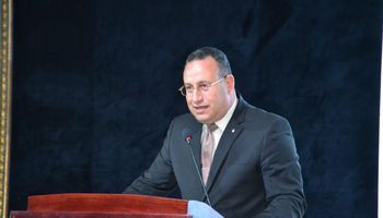 د. عبد العزيز قنصوة وزير التعليم العالي 