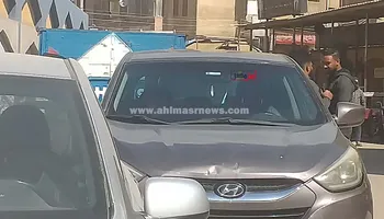 كابتن الشحات مبروك أثناء جنازة زوجته الراحلة 