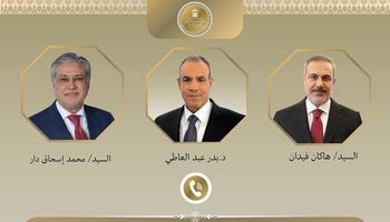 وزير الخارجية ونظيرية الباكستاني والتركي