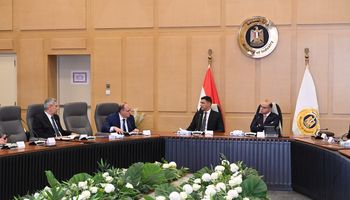 وزير الصناعة 