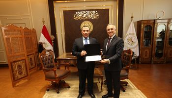  وزير العدل ينتدب 13 مساعدًا جديدًا ويكرّم مساعدي الوزير السابقين