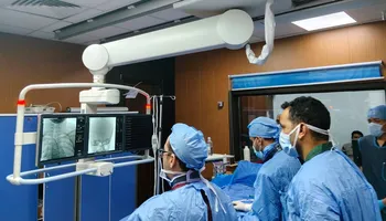  الفريق الطبي بوحدة القسطرة المخية بمستشفى طيبة التخصصي