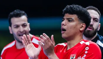 الأهلي يتوج بطلا لكأس مصر لكرة اليد 