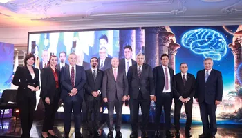 أثناء المؤتمر