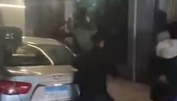 اعتداء سائق على راكب