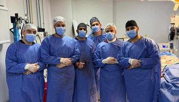 الفريق الطبي