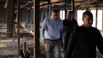 باخرة عالقة