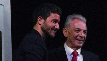 تكريم أحمد مالك