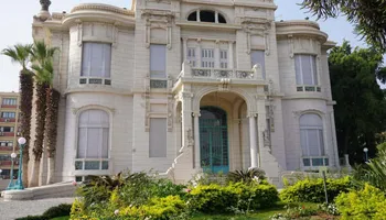 جامعة عينش شمس