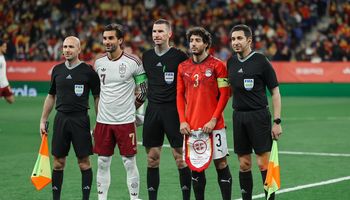 مصر وإسبانيا 