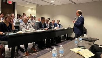 وزير المالية 