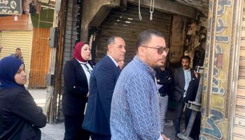 النيابة الإدارية تعاين حريق محل بالجيزة
