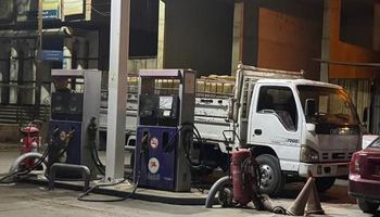 احباط عملية تهريب بترول