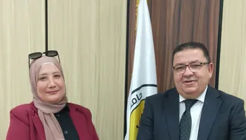 أثناء اللقاء