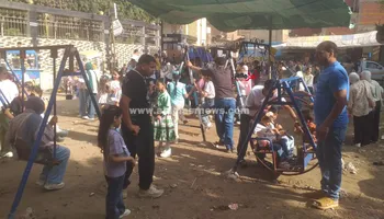 إقبال على الملاهي الشعبية بكفر الشيخ 