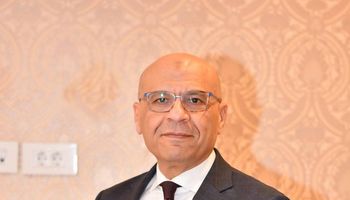 الدكتور أحمد أنور عبد الغني عميد كلية الطب ورئيس مجلس إدارة المستشفيات الجامعية