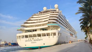 السفينة السياحية CRYSTAL SERENITY