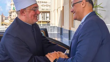 المهندس أيمن عطية والدكتور نظير محمد عياد