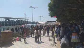جانب من الاحتفالات بالحدائق 