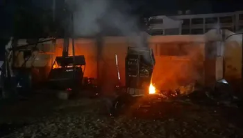 جانب من الحريق 
