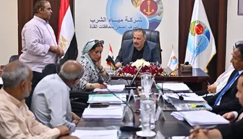 رئيس مياه القناة اللواء أحمد رمضان  