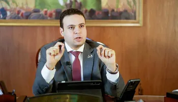 النائب عبد المنعم إمام
