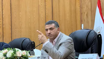 محافظ قنا
