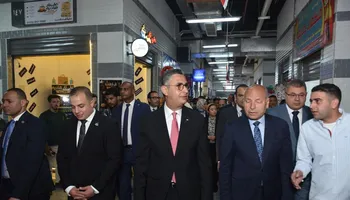 وزير التموين