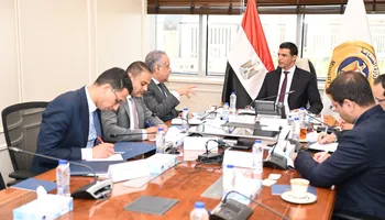 وزير الصناعة