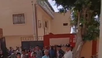 صور من الفيديو المتداول 