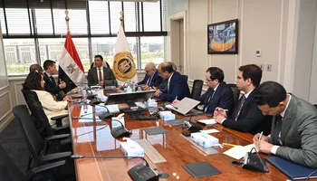 وزير الصناعة