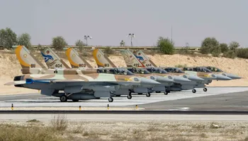 الطيران الاسرائيلي
