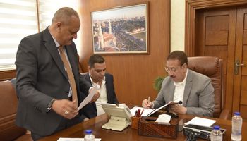  بورسعيد يعتمد نتيجة الشهادة الإعدادية بنسبة نجاح ٧٩.٢٪ و يجري اتصالاً هاتفياً بالأول و الأول مكرر 